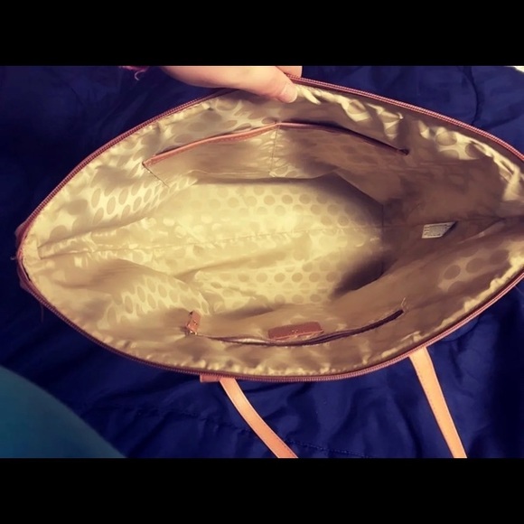 Kate Spade Glitter Tote & Wallet Set - Picture 7 of 14